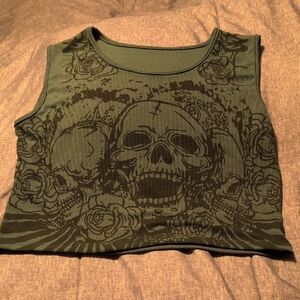Olive Skull Print Women's Crop Top